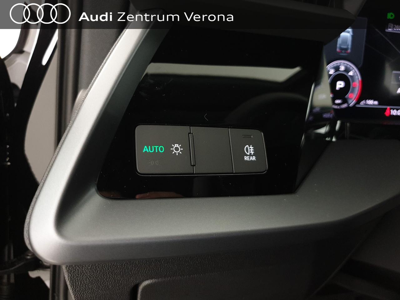 Sportback 2.0TDI 150CV S tronic Business Advanced