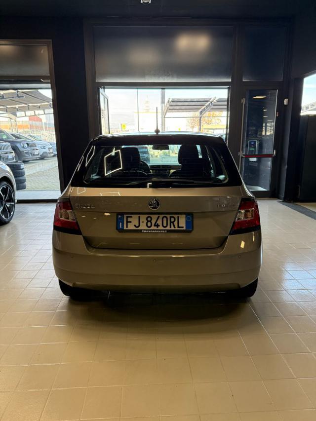 SKODA Fabia 1.4 TDI 75 CV Twin Color Design Edition Argento