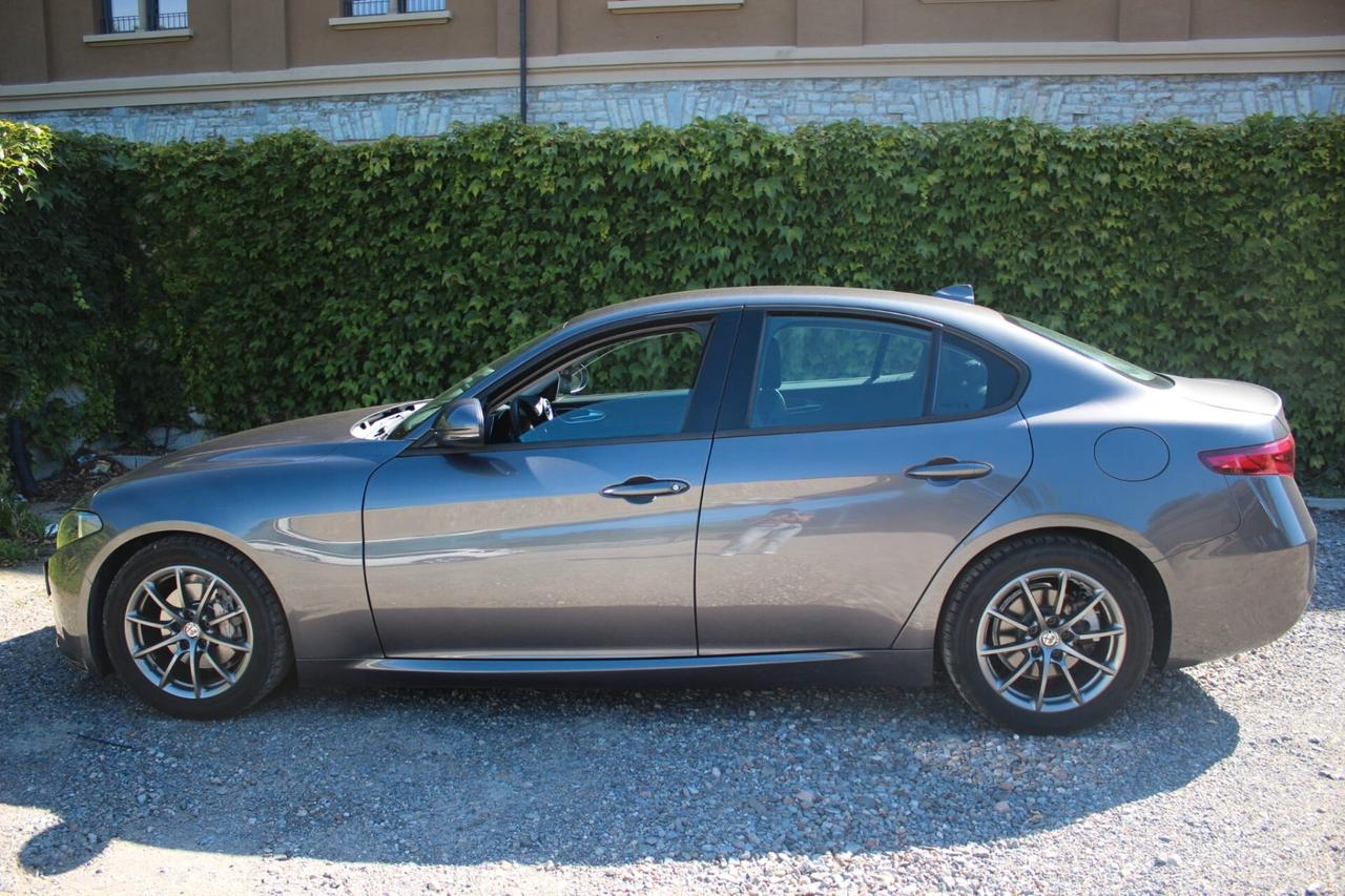 Alfa Romeo Giulia 2.2 Turbodiesel 150 CV Super