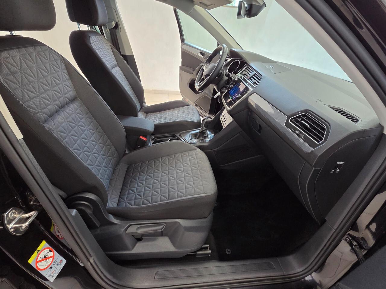 Volkswagen Tiguan 2.0 TDI 150 CV SCR DSG Elegance