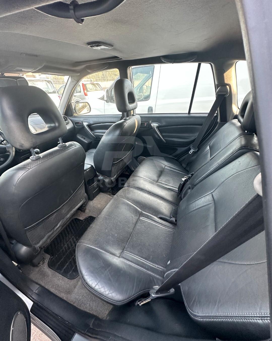 Toyota RAV 4 RAV4 2.0 Tdi D-4D cat 5 porte Sol