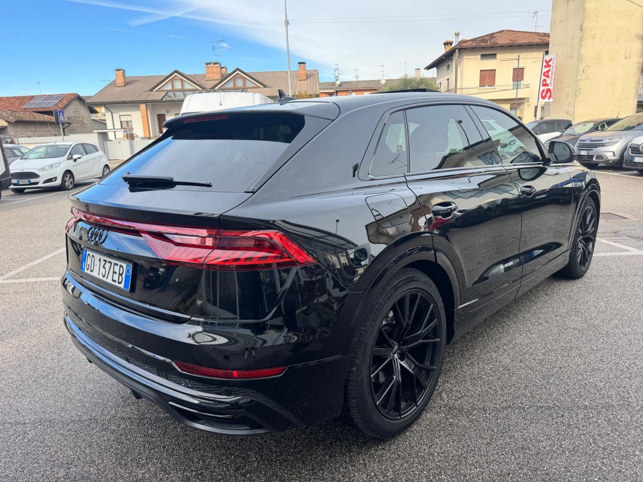 Audi Q8 50 TDI 286 CV quattro tiptronic Sport