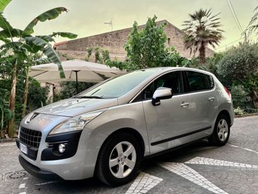 Peugeot 3008 1.6 HDi 112CV cambio robotizzato Business