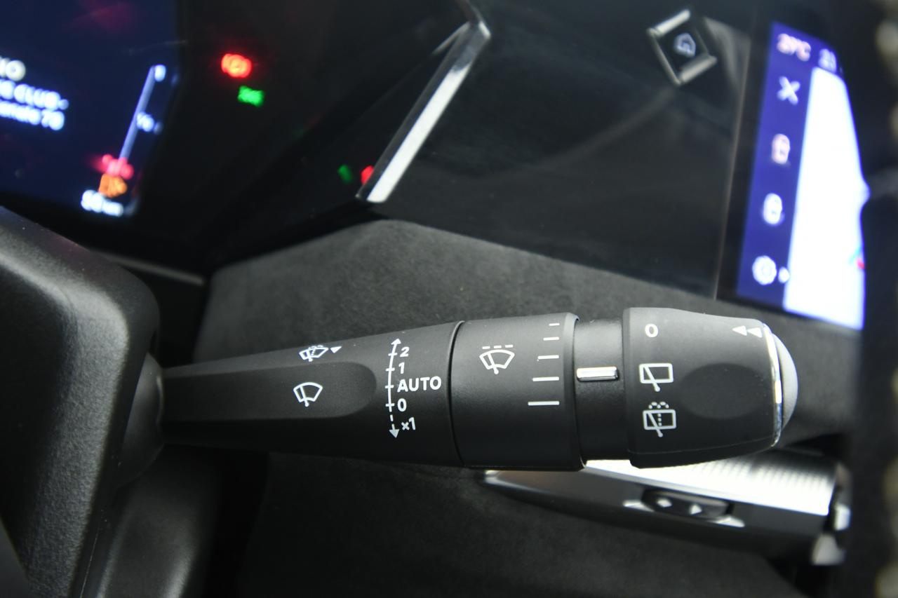 DS DS4 1.5 bluehdi Performance Line 130cv auto HEAD-UP+CAMERA+FULL LED