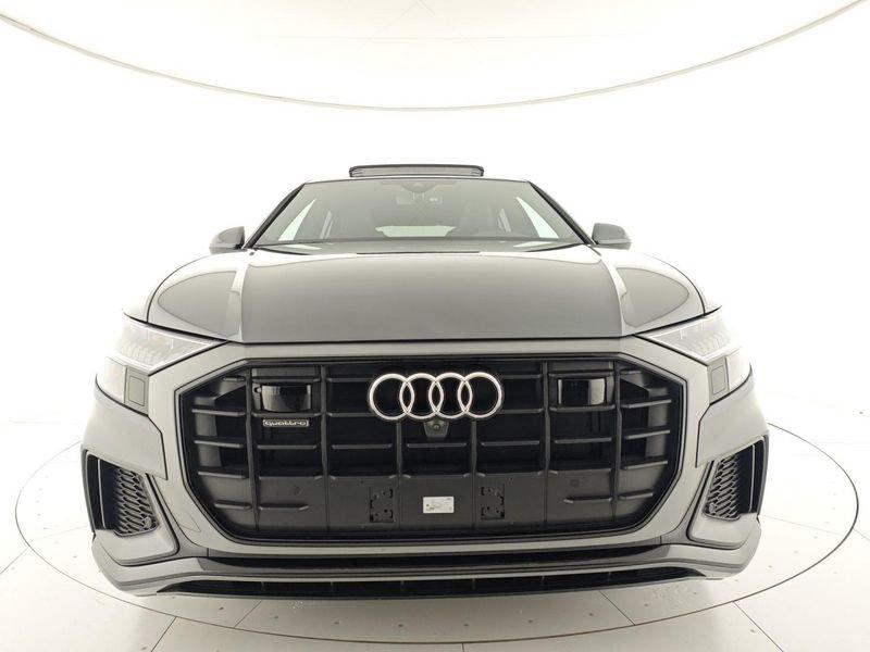 Audi Q8 50 TDI 286 CV quattro tiptronic Sport