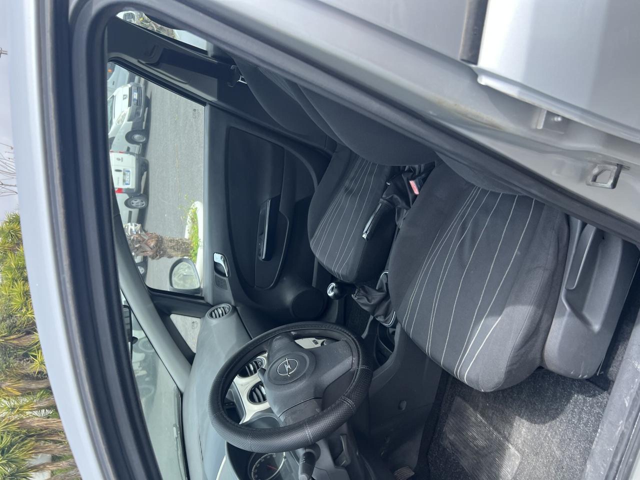 opel corsa benzina