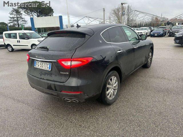 MASERATI Levante Levante 3.0 V6 250cv auto - FG551TC
