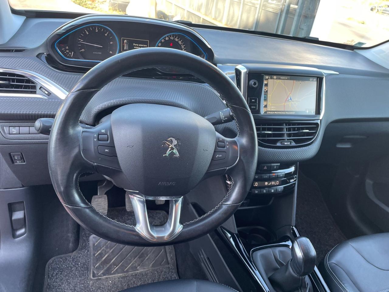 Peugeot 2008 BlueHDi 100 Allure