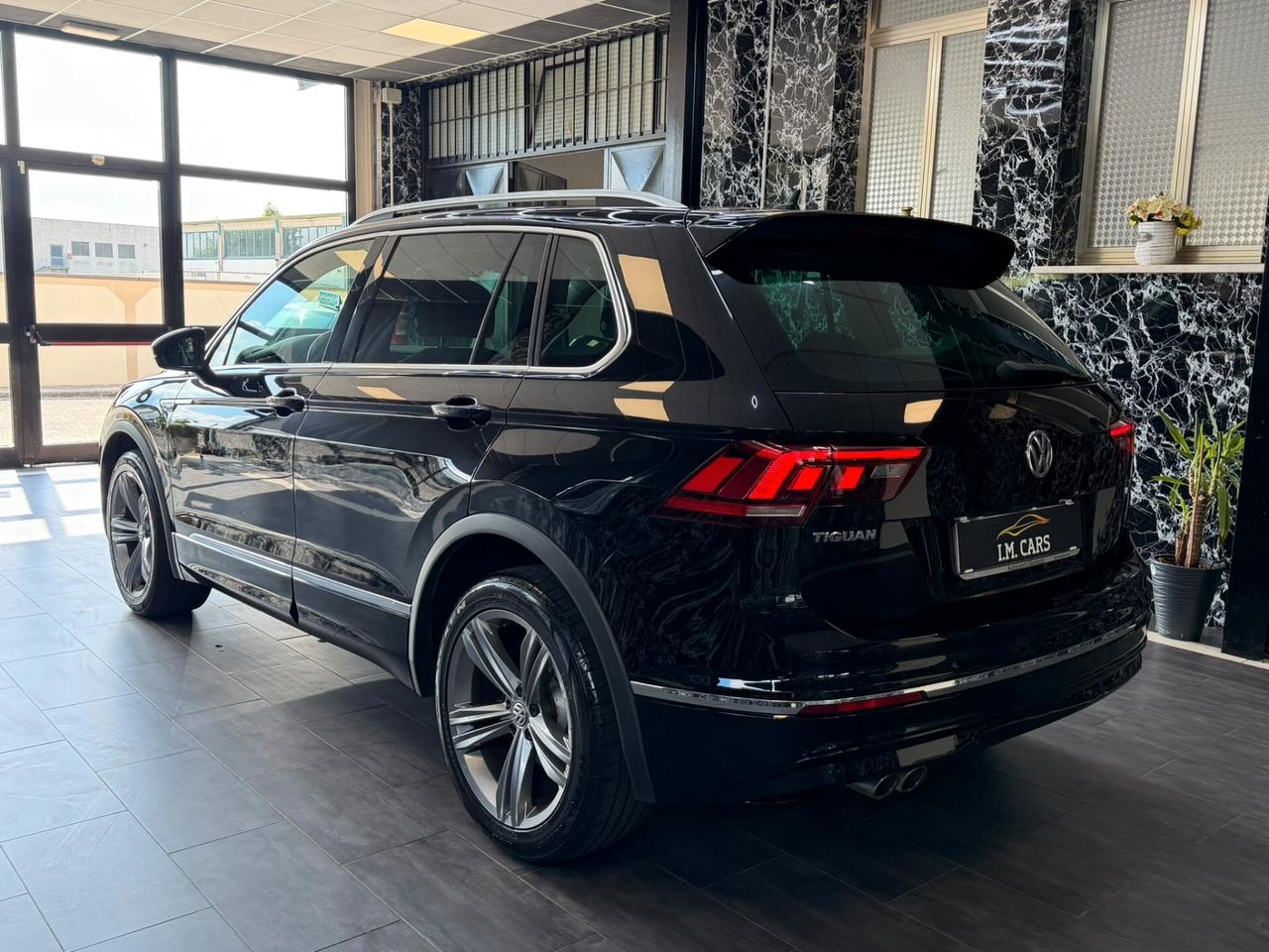 Volkswagen Tiguan 2.0 TDI DSG 4MOTION R-Line