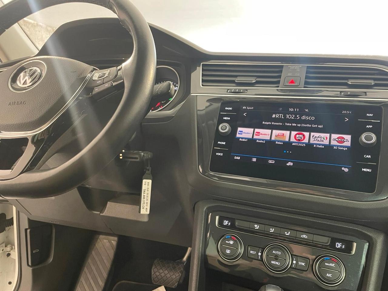 Volkswagen Tiguan R-LINE 2.0 TDI 150CV DSG IVA ESPOSTA