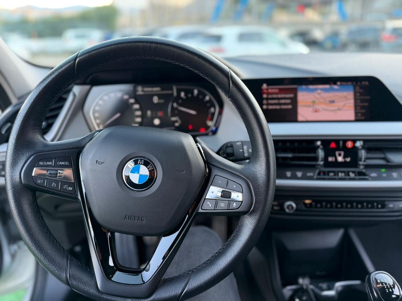 Bmw 116 116d 5p. Advantage