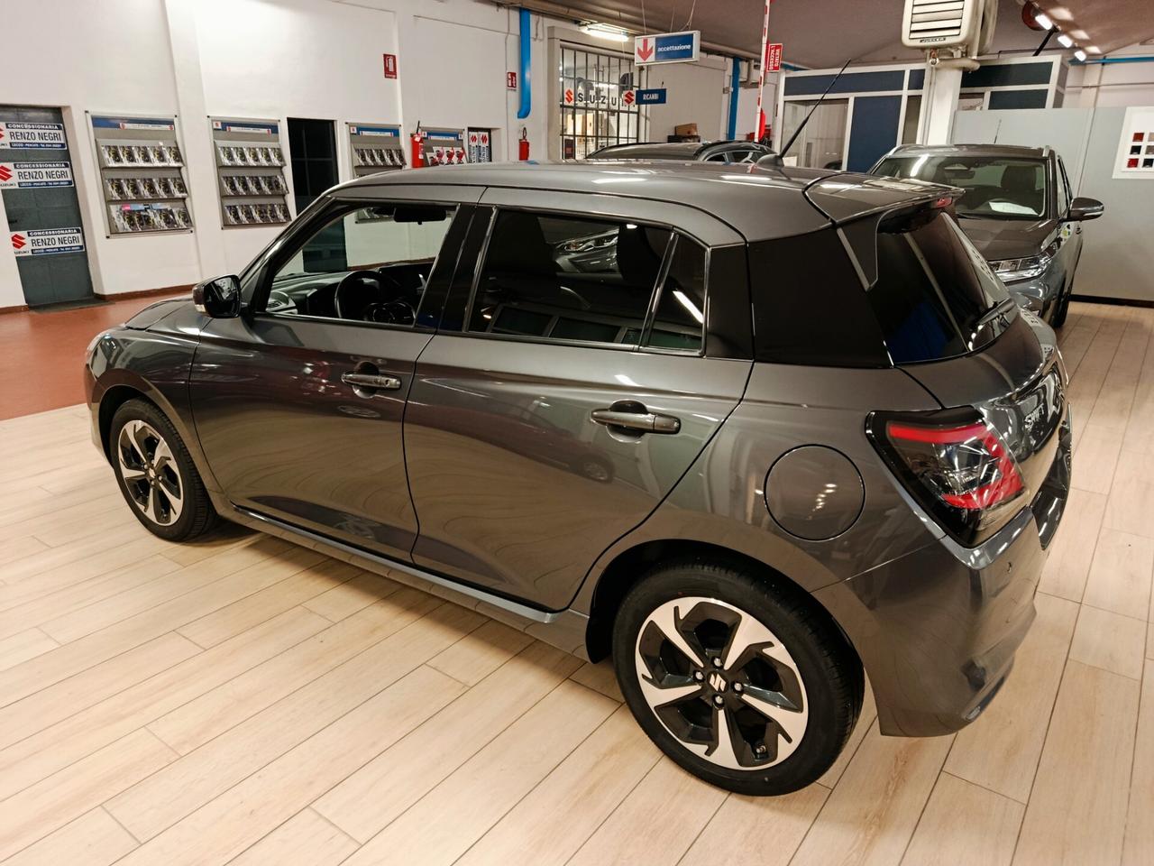 Suzuki Swift 1.2 Hybrid Top