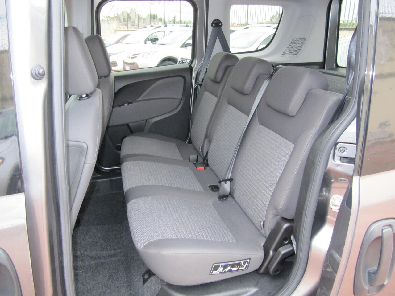 Fiat Doblo 1.6 MJT 16V 105CV Lounge