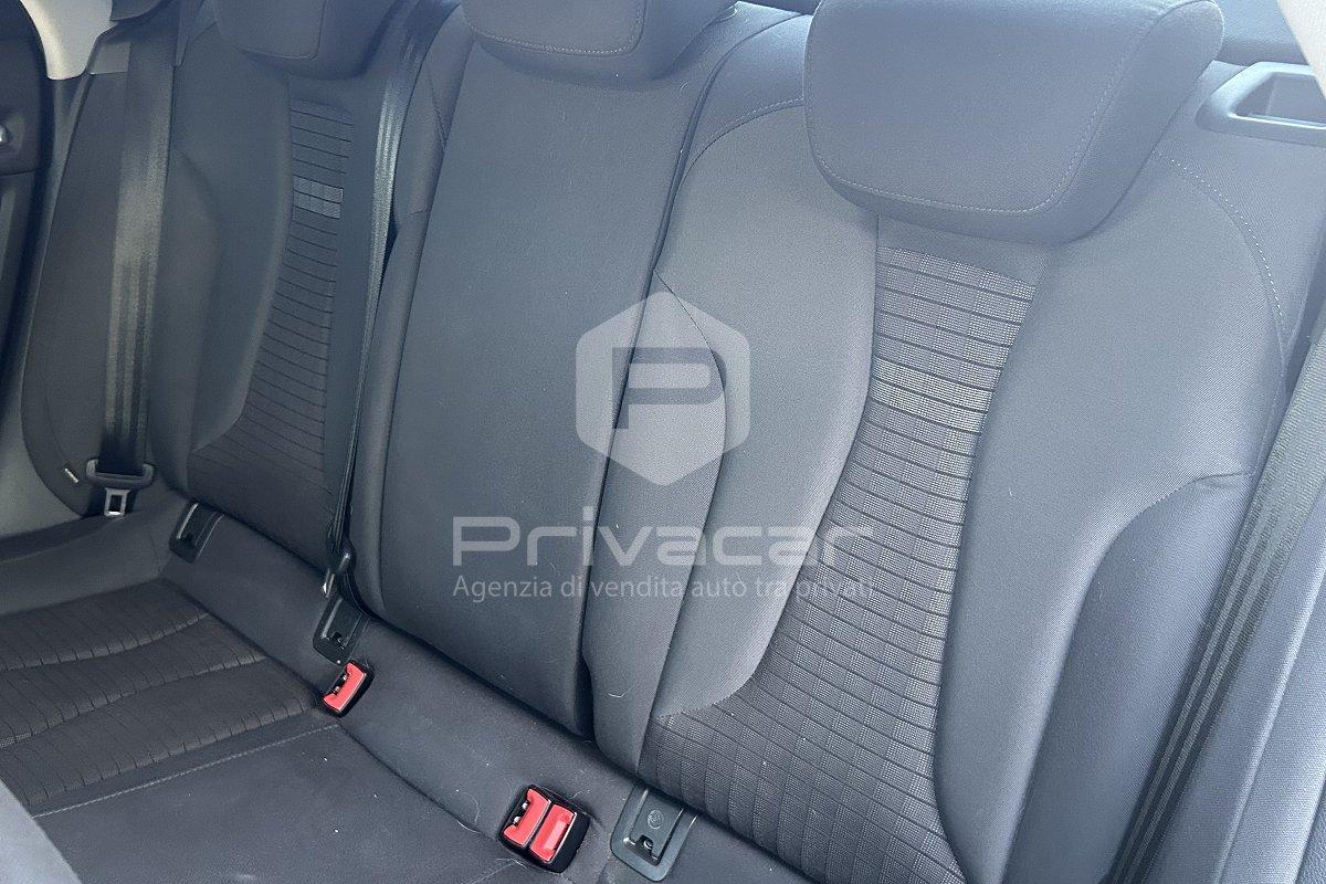 AUDI A3 Sedan 1.6 TDI clean diesel Ambiente