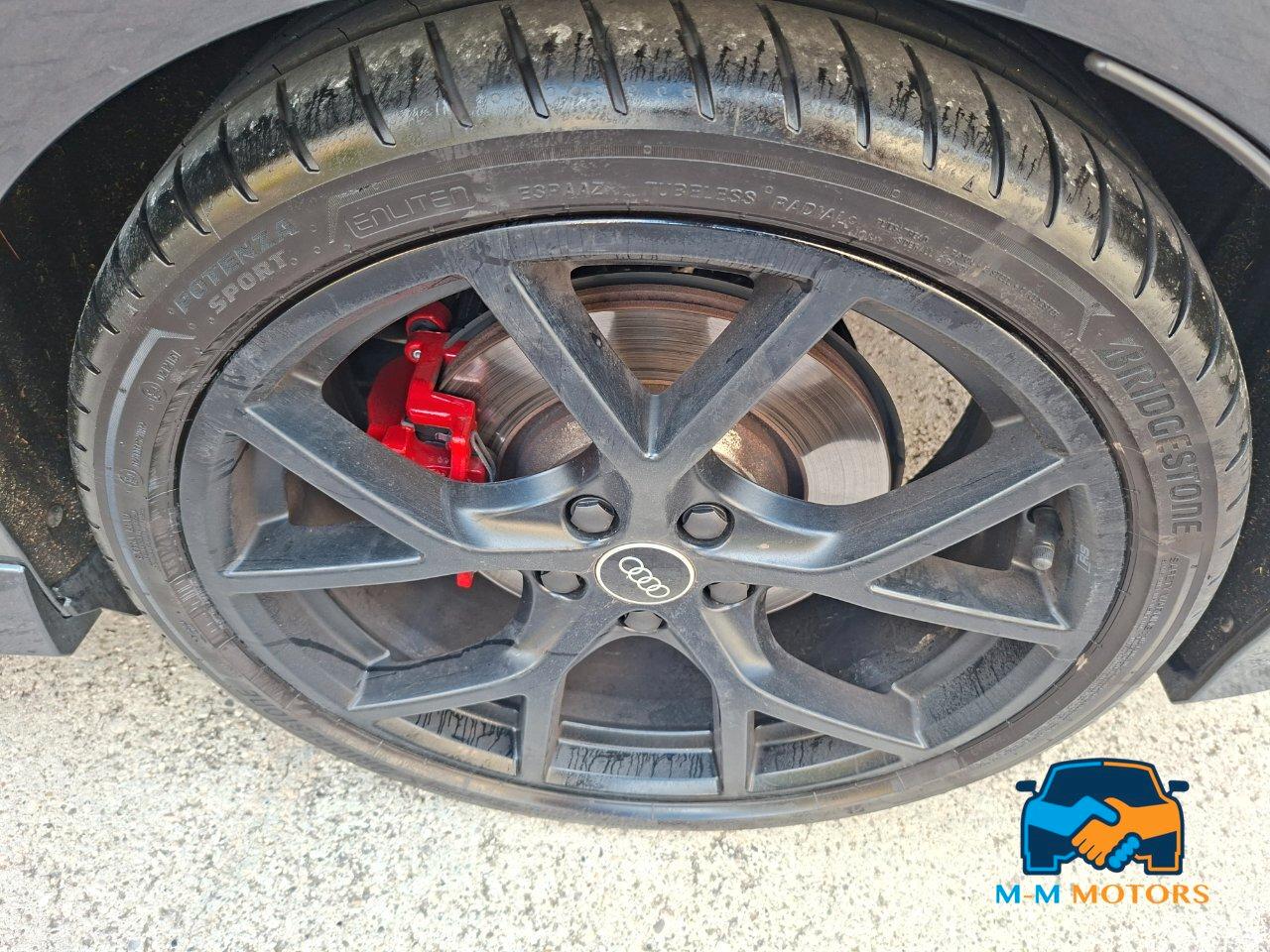 Audi RS3 Sportback 2.5 tfsi quattro s-tronic + tetto