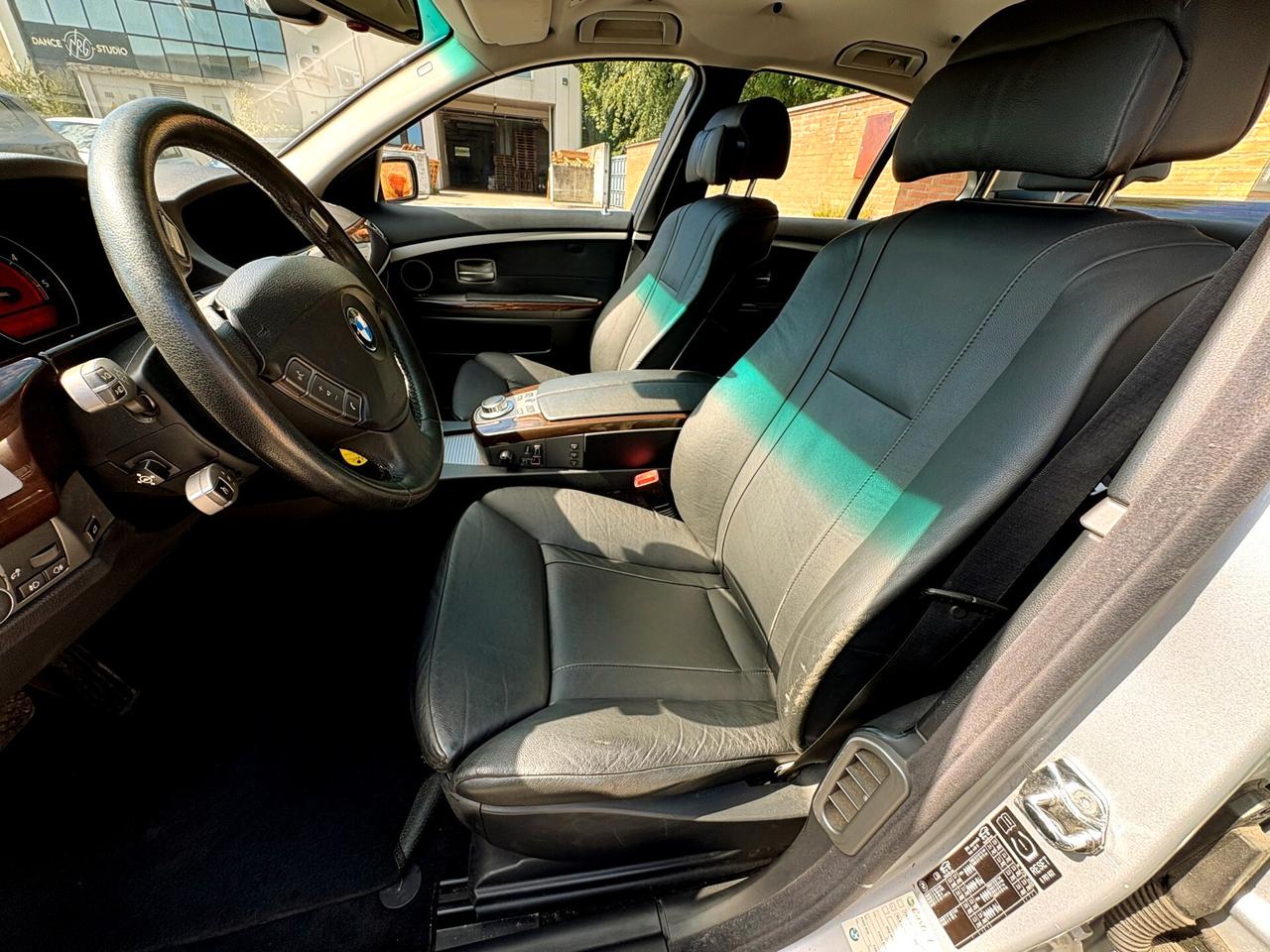 BMW 730D aut-129000km REALI-Tagl.BMW-2007