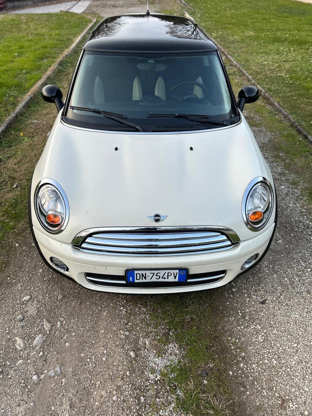Mini 1.6 16V Cooper D