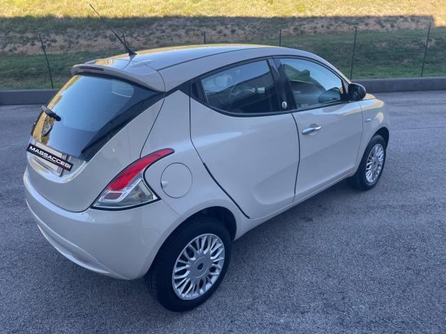 Lancia Ypsilon 0.9 TwinAir 5p. Met.Eco. Gold
