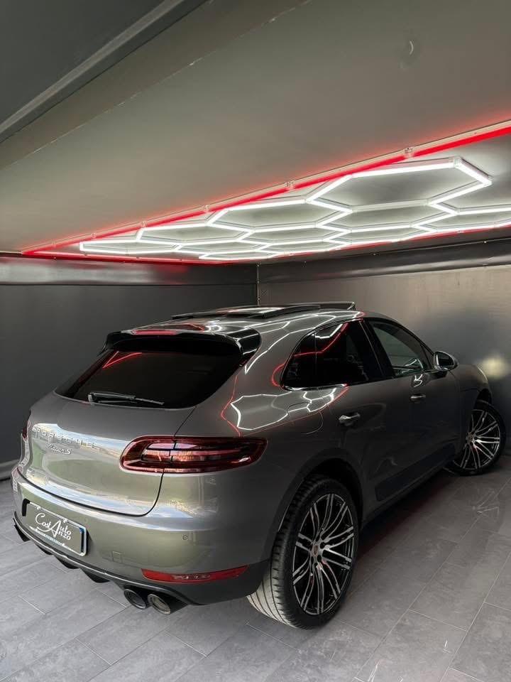 Porsche Macan S 3.0 D 250 CV 2018