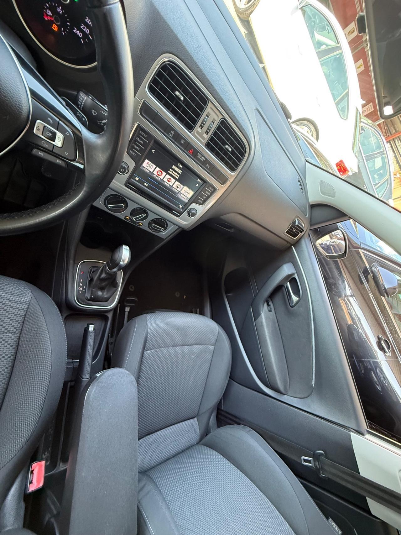 Polo 1.4 TDI- DSG-UNIPRO-RATE-BLACK PACK