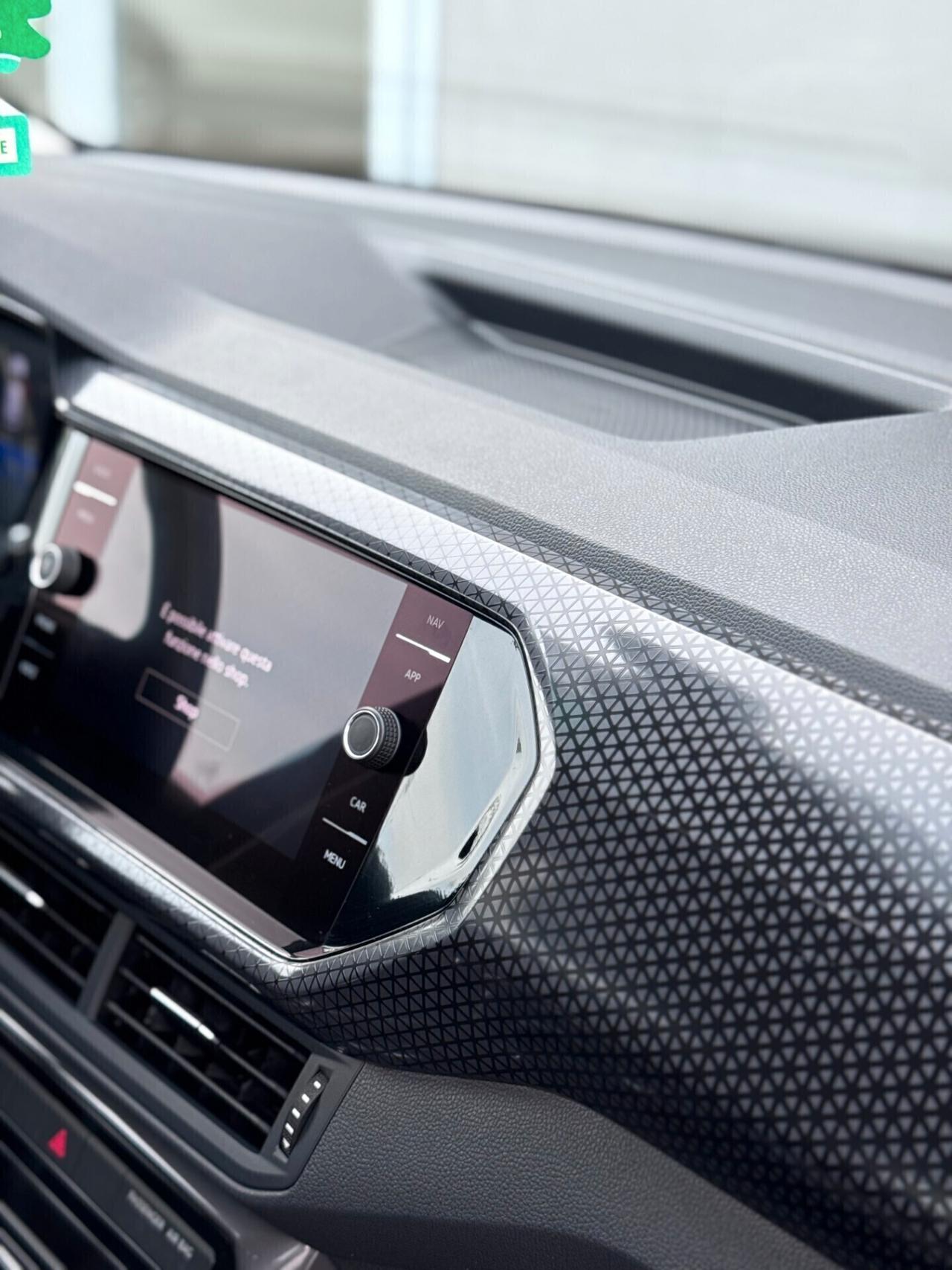 Volkswagen T-Cross 1.5 TSI ACT DSG Style BMT - CAMBIO AUTOMATICO - CAMERA - PRONTA CONSEGNA - TAGLIANDI CERTIFICATI