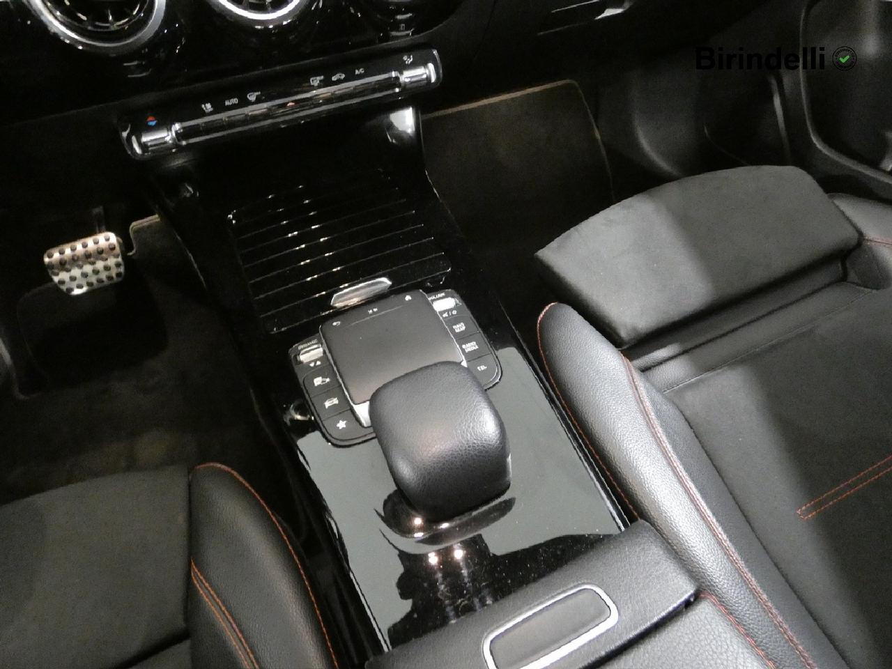 Mercedes-Benz Classe A (W177) - A 180 d Automatic Premium