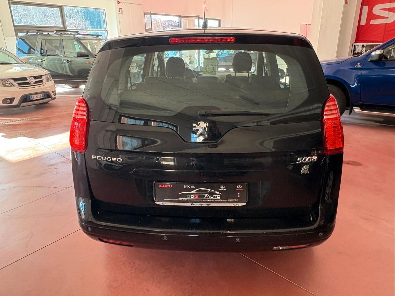 PEUGEOT 5008 HDI 1.6 Diesel CV112 con Km 185.832 certificati Garanzia 12 mesi