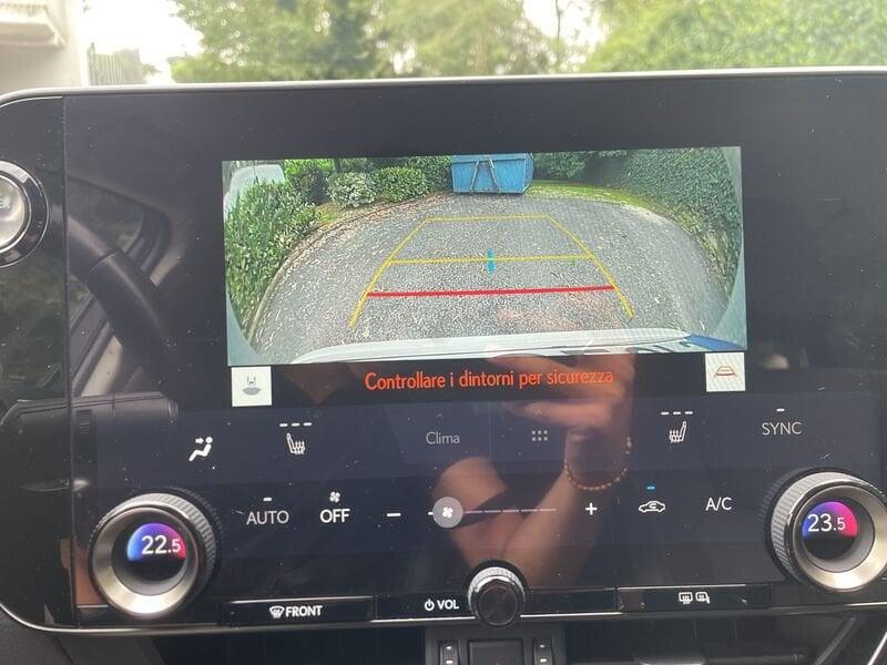 Lexus NX NX 350 Hybrid 4WD VENDUTA