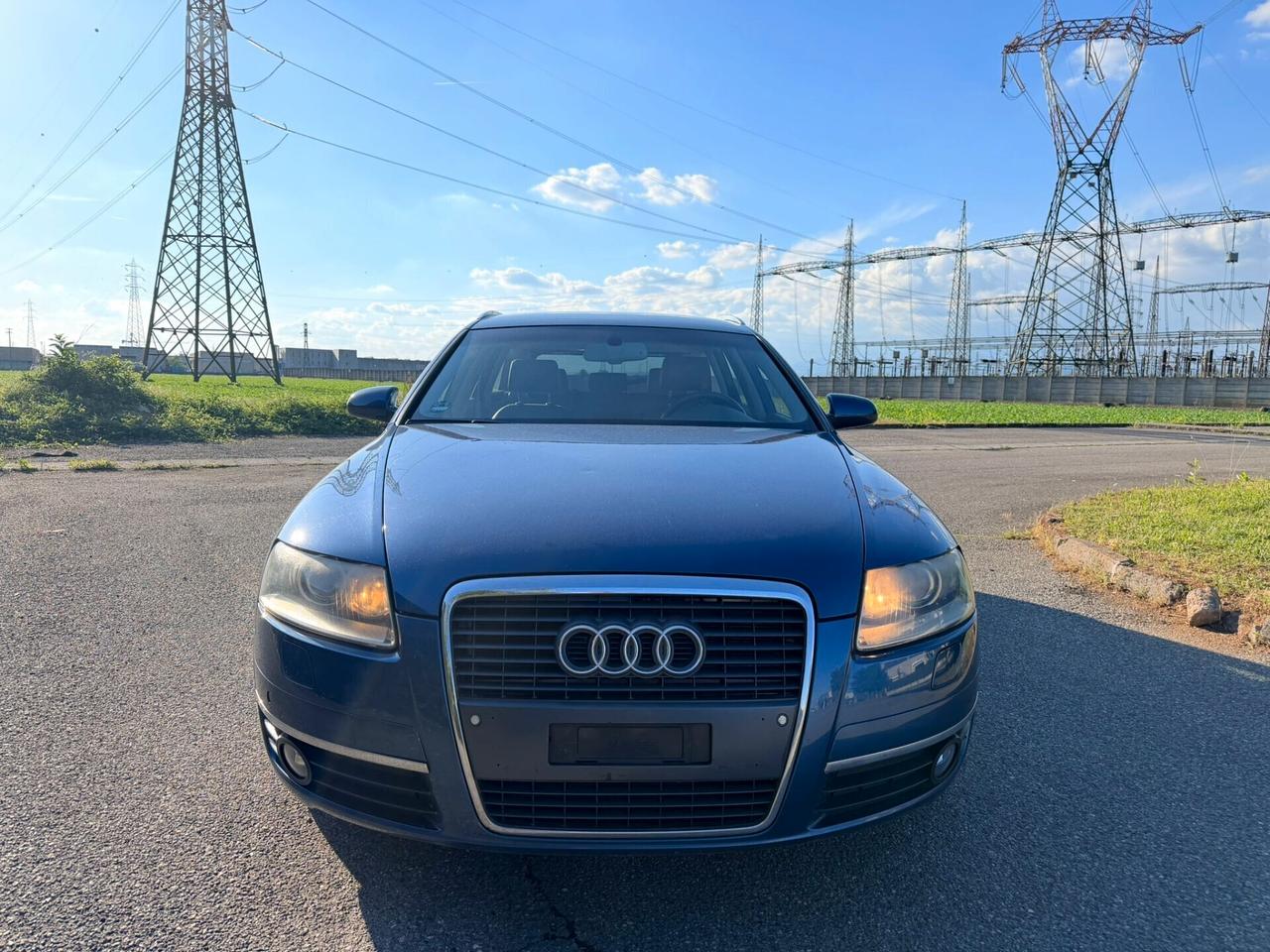 Audi A6 3.2 V6 FSI qu. Av.