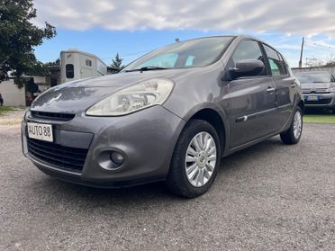 Renault Clio 1.2 16V 5 porte Luxe