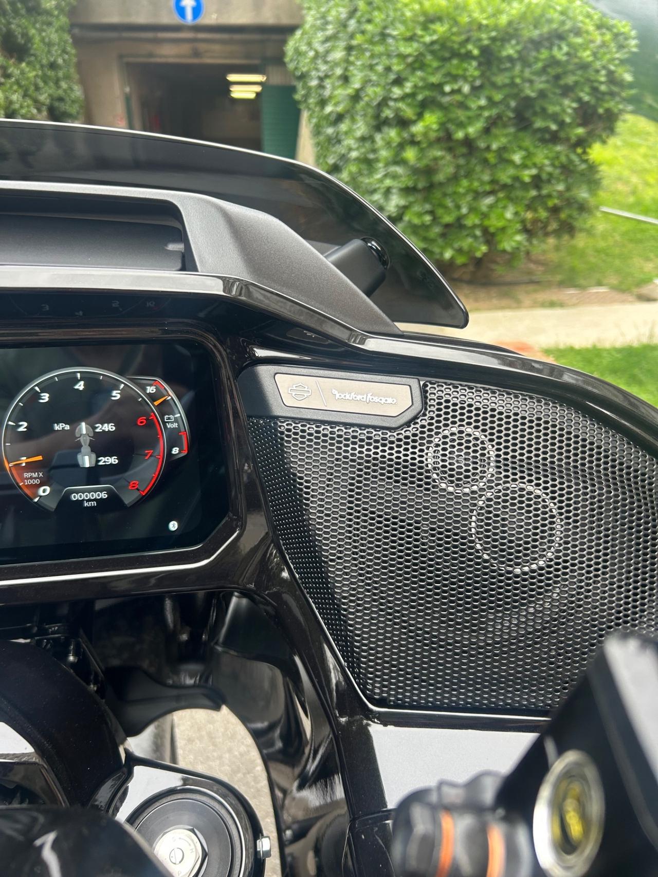 Harley-davidson CVO Road Glide Road Gilde cvo st