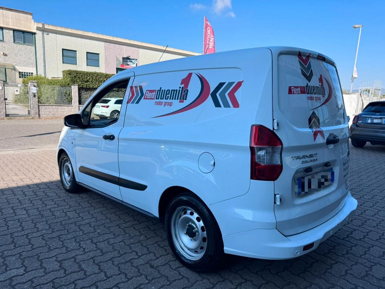 Ford Transit Courier 1.5 TDCi 75CV Van Entry
