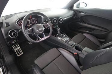 AUDI TT TT Coupé 40 TFSI S tronic
