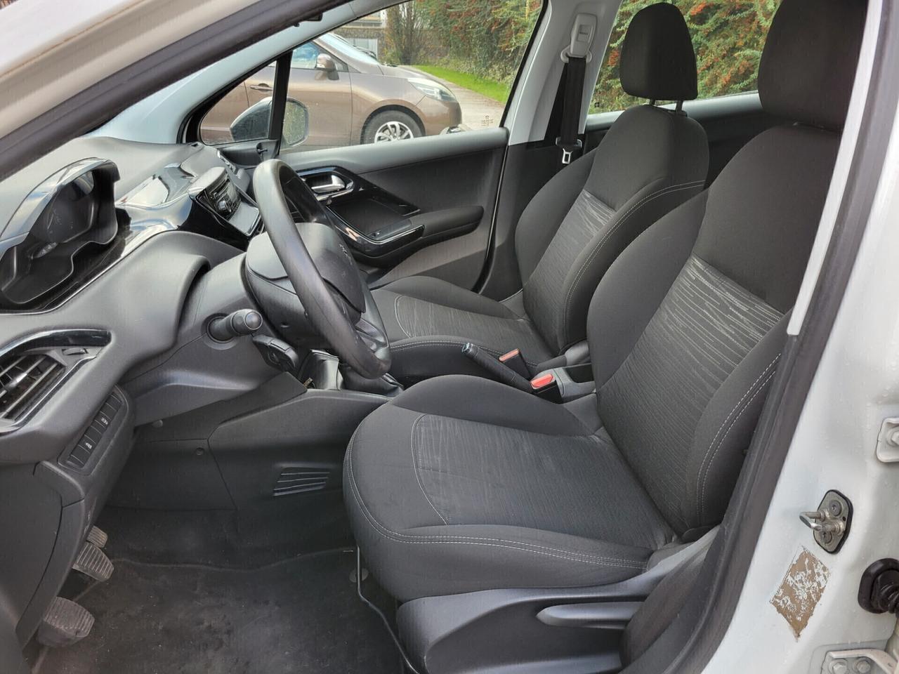 Peugeot 208 1.6 BlueHDi 75cv Active NEOPATENTATI AUTOCARRO 2 POSTI