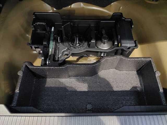 Peugeot 2008 PureTech 100 S&S Allure KM0