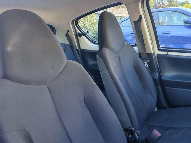 Toyota Aygo Aygo I 2012 5p 1.0 Active connect