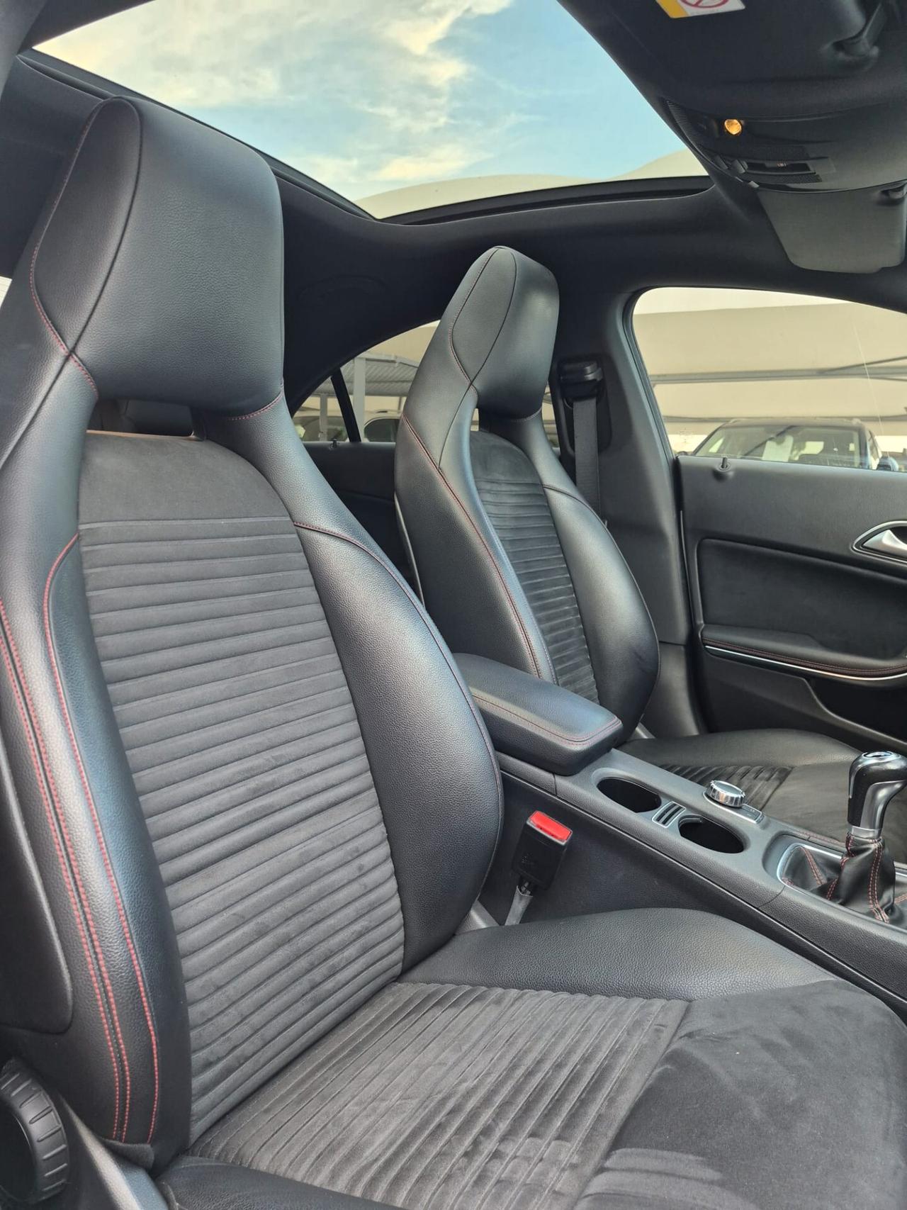 Mercedes-benz CLA 200 CDI Premium