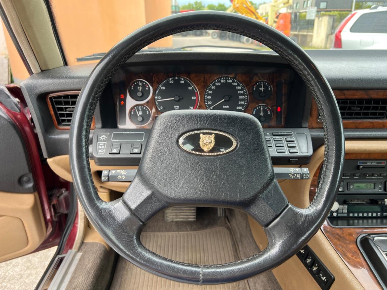 Jaguar XJ XJ6 4.0