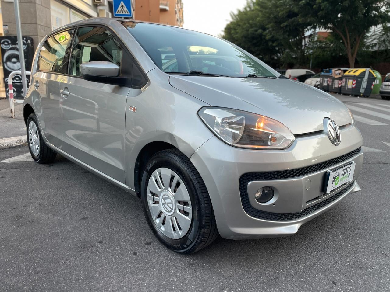 Volkswagen UP 1.0 68cv Benzina / Metano (10/2026)