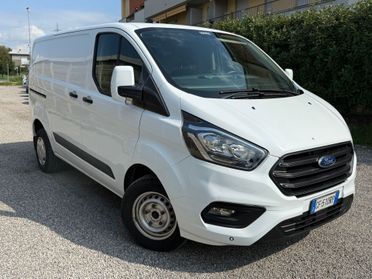 Ford Custom IBRIDO 2021