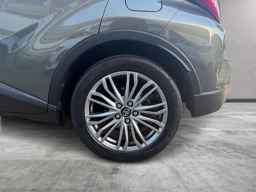 Toyota C-HR 2.0h Lounge e-cvt