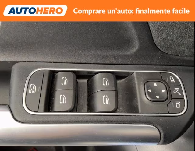 MERCEDES-BENZ B 180 Automatic AMG Line Premium