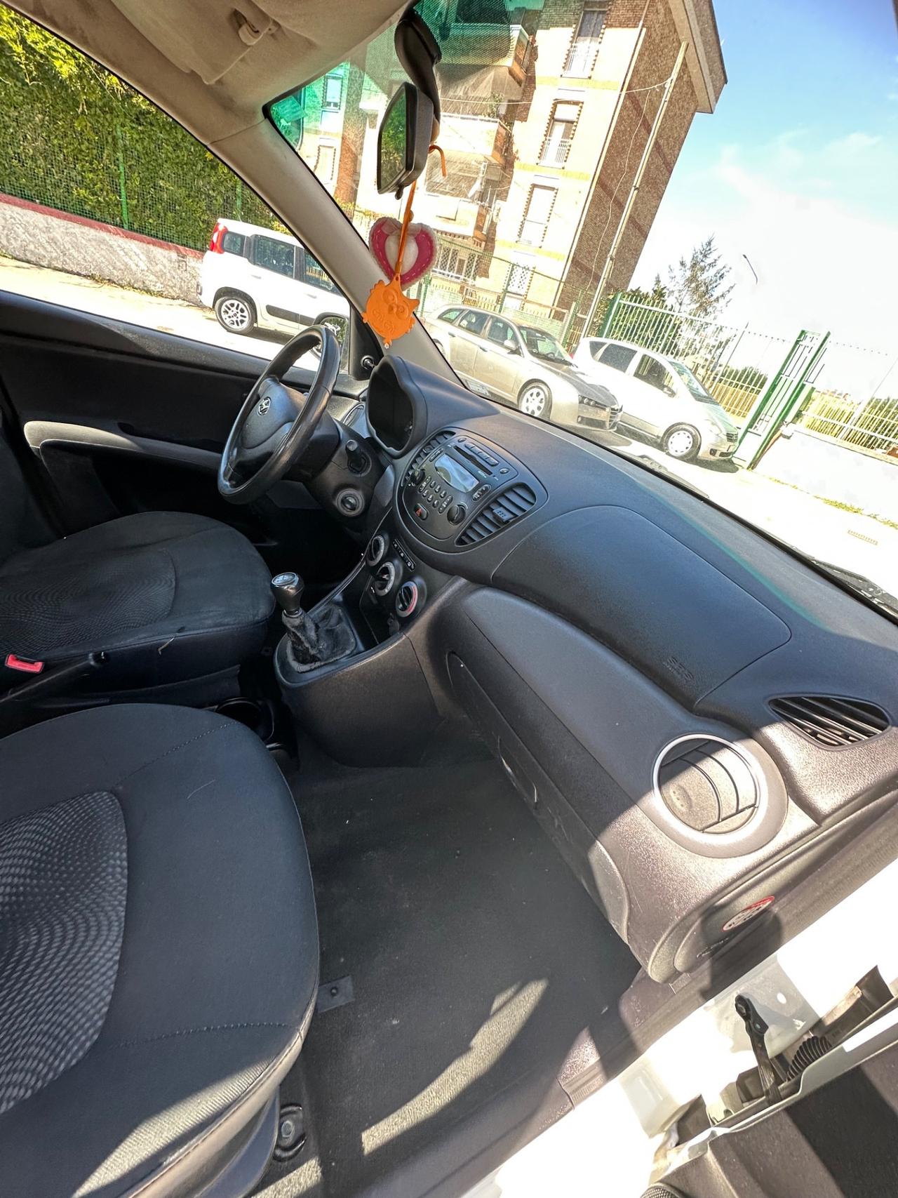 Hyundai i10 1.1 12V Econext Sound Edition
