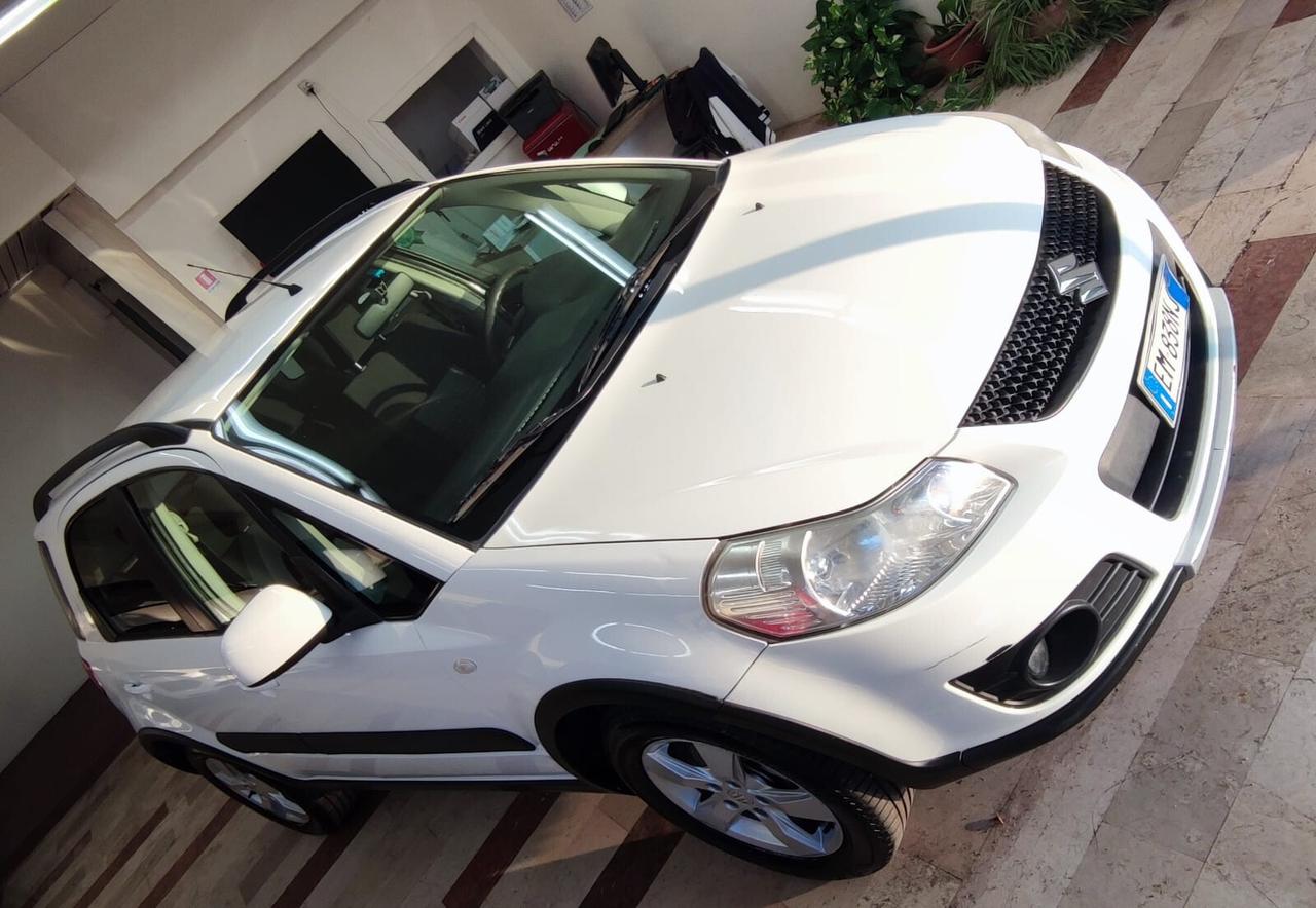 Suzuki SX4 1.5 16V Outdoor Line -GPL-