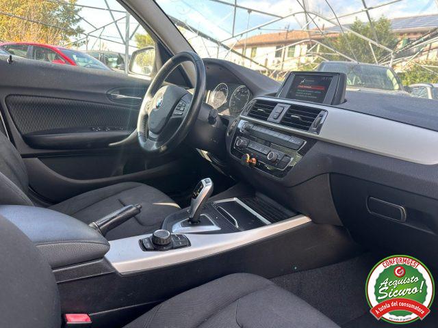 BMW 118 i 5p. Advantage Automatica Led