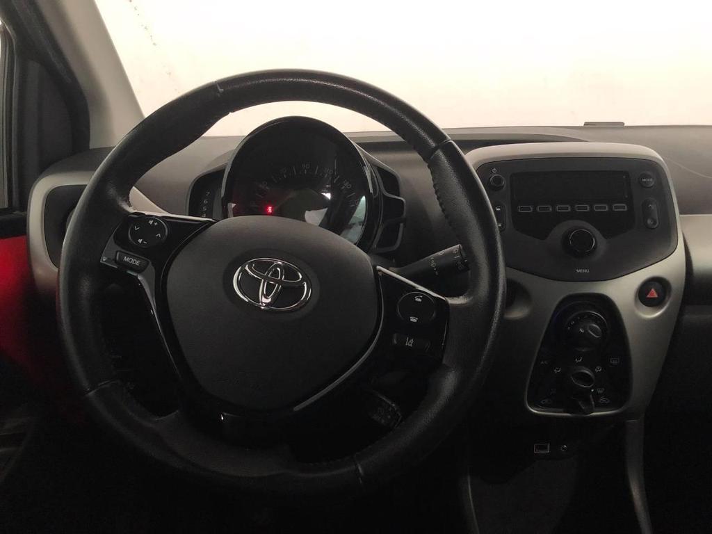 Toyota Aygo 5 Porte 1.0 VVT-i x-cool