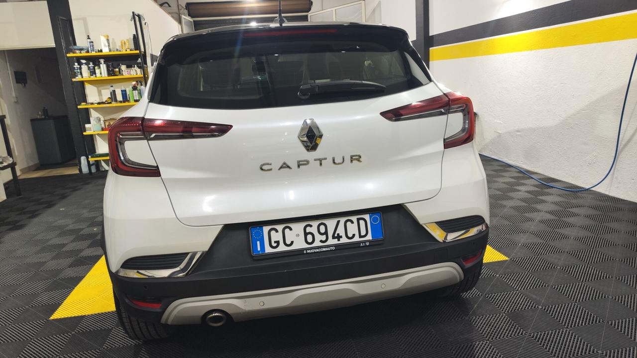 Renault Captur Blue dCi 95 CV Intens