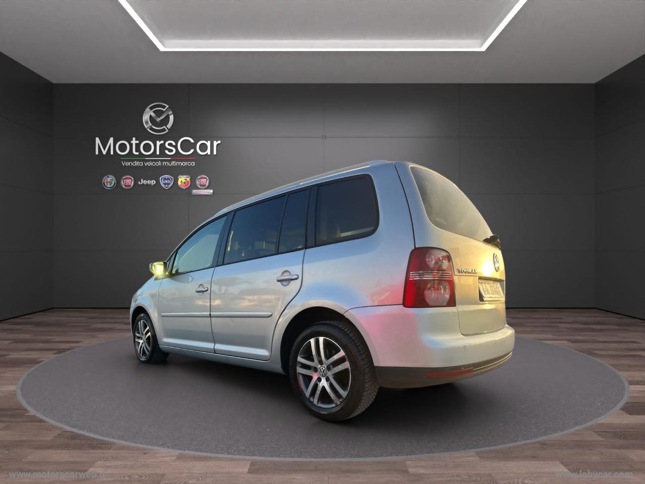 VOLKSWAGEN Touran 2.0 TDI 170 CV Highline