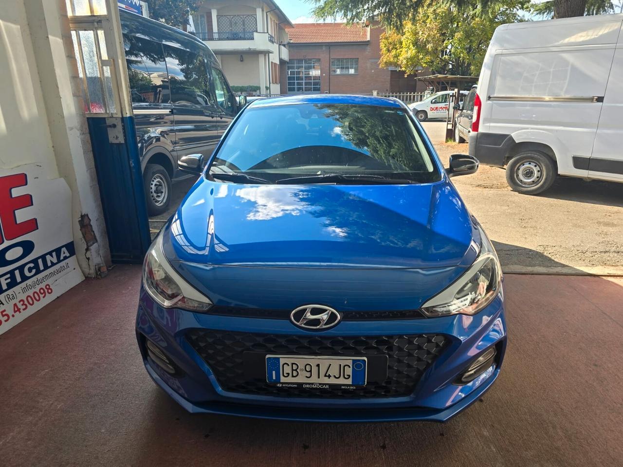 Hyundai i20 1.2 5 porte Econext Connectline GPL da 99,00 mese