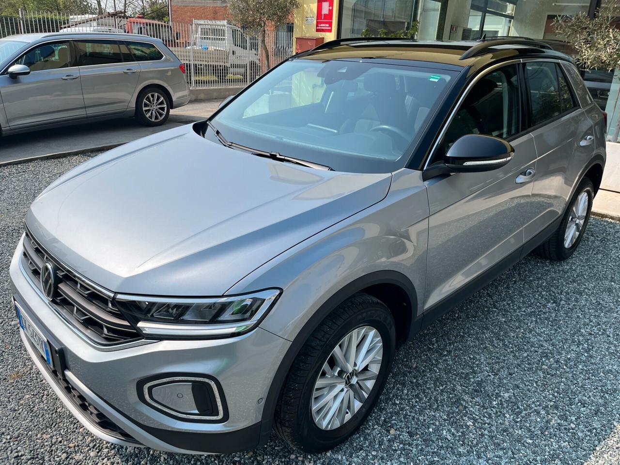 Volkswagen T-Roc 1.5 TSI ACT DSG 07/2022**KM 82143**
